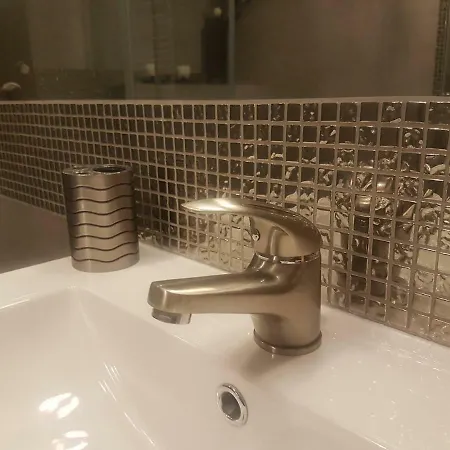 Goldstar Luxury City Centre